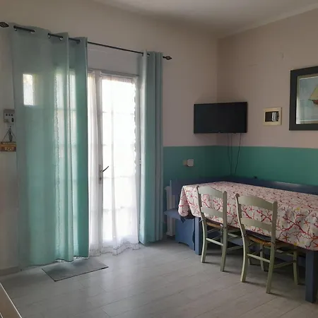 Bilocale Piano Terra Apartment *
